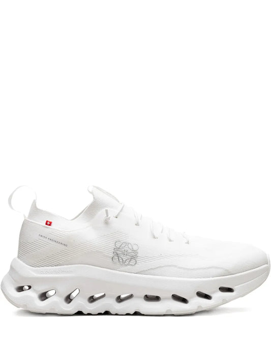 On Cloudtilt × Loewe 'All White'